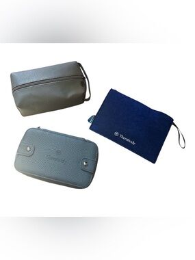 Therabody United Airlines First Class Travel Amenity Bag Set of 3 NEW Lot of 3